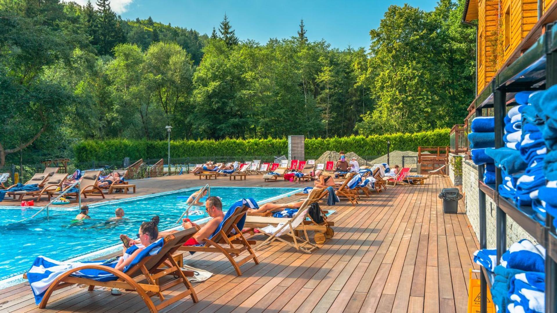 Hotel Czarny Potok Resort Spa & Conference Krynica-Zdrój Esterno foto